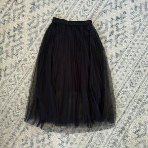 BRAND NEW! Pleeted Tule Skirt